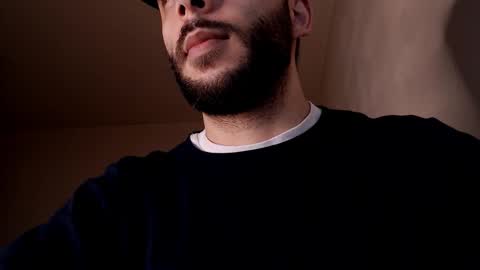 HenryAxe online show from February 10, 10:51 am