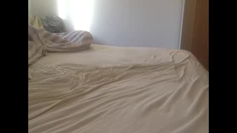 Snapshot of henryhipster chatting on October 13, 6:26 am Henryhipster  sub  spank useme new Europe Twink kiss first fit kinky naughty online show from October 13, 6:26 am