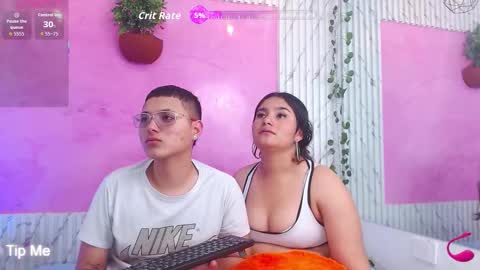 hera n zeus online show from November 5, 7:38 pm