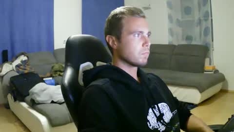 John Pearl online show from September 9, 6:41 pm