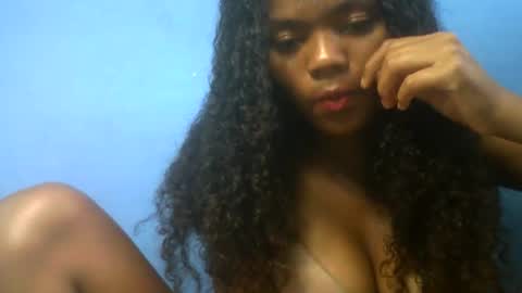 herisse01 online show from March 21, 8:19 am