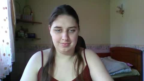 hess_luna_ online show from March 13, 11:02 am