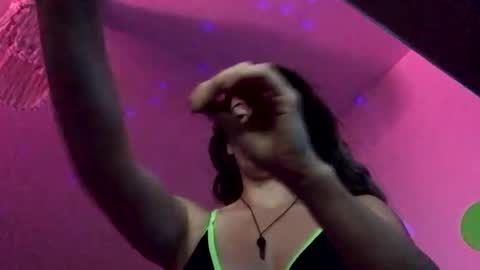 FlexieFae online show from October 5, 10:34 am