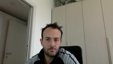 hhombre online show from November 17, 10:29 am