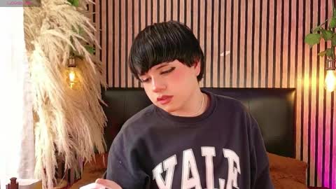 hiddenhotcake online show from April 20, 7:06 pm