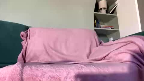 highnightz online show from March 22, 8:18 am