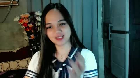 hilarymolly online show from March 24, 3:01 am