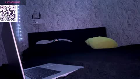 Hina online show from June 20, 11:33 pm