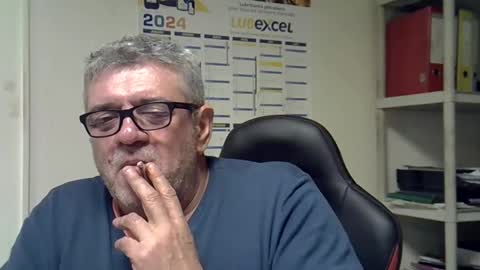 hippo online show from December 22, 5:21 pm