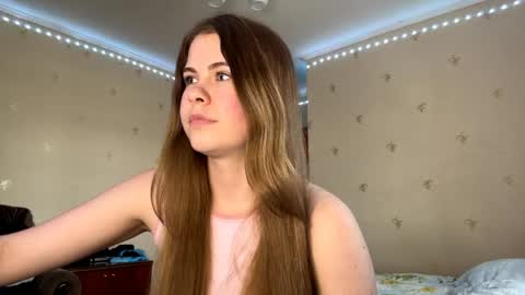 I am Amy ntmu Lets hit 10 Thumbs Up together online show from April 1, 1:41 pm