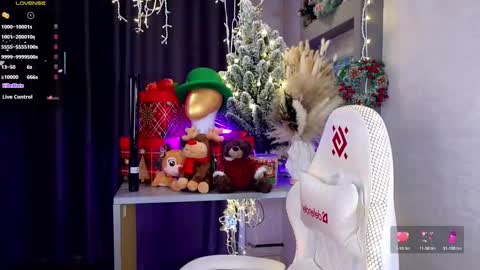 Ella online show from February 4, 6:34 pm