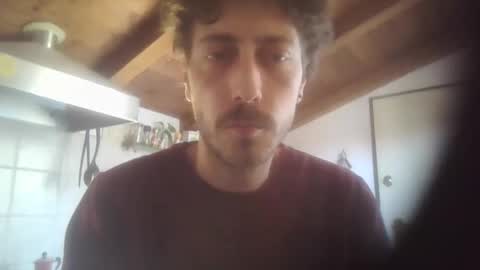 hitmenoww online show from April 27, 8:23 am