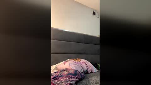 hoffman0189 online show from February 6, 2:15 am