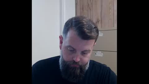 Hold The Door online show from December 11, 9:23 pm