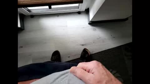 holger_man online show from March 1, 7:51 am