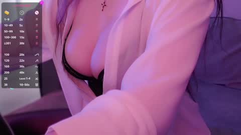Molly online show from May 31, 3:16 am