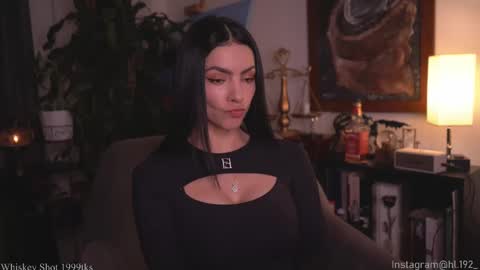 Holly Linder online show from September 13, 2:03 am