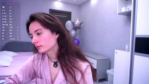 Delly online show from April 7, 7:10 am