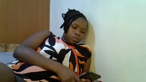 holy_ebony online show from May 10, 1:39 pm