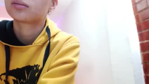 Juli online show from March 9, 3:22 am