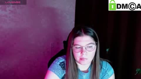 Welcome guys  Pleasure to see you all here  My name is MichaelaTip menu is active Private is open  online show from November 14, 7:43 am