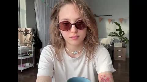 dori not holy get my tg channel with link from description under last photo online show from February 14, 1:14 pm