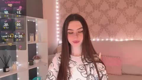 Mia online show from January 18, 4:32 am