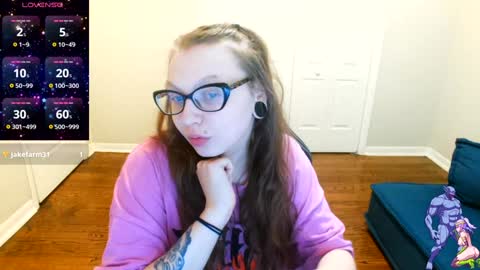 Snapshot of holyweed420 chatting on February 26, 1:03 am Viktoria online show from February 26, 1:03 am