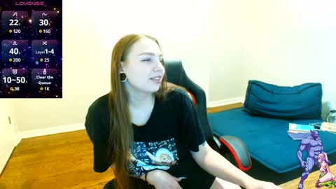 Snapshot of holyweed420 chatting on January 23, 12:14 am Viktoria online show from January 23, 12:14 am