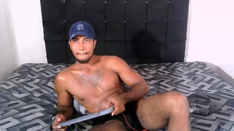 homero_777 online show from October 16, 7:02 pm