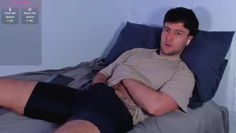 Andrew online show from March 3, 7:26 am