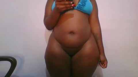 Snapshot of honey_beb chatting on September 25, 6:20 am honey_beb online show from September 25, 6:20 am