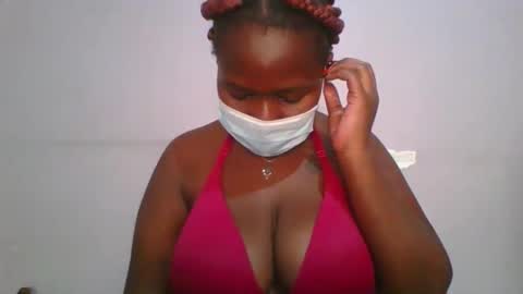 Snapshot of honey_beb chatting on September 23, 6:07 am honey_beb online show from September 23, 6:07 am