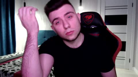 Wolfy online show from December 7, 8:11 pm