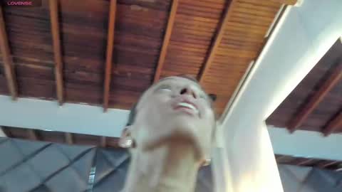 Im Isbel online show from September 29, 11:09 am