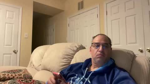 honey_man14 online show from December 21, 4:52 am