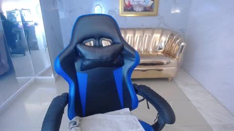 HONEY  online show from December 22, 3:24 am