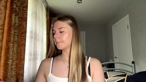 Klara online show from June 3, 12:19 pm