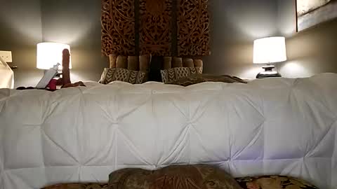 Honey online show from March 25, 10:00 am