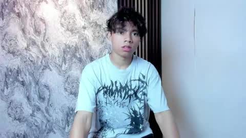 honeymoon_sariel online show from April 19, 1:23 pm