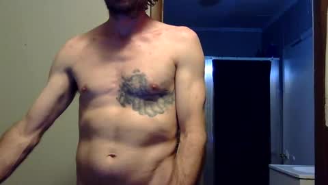 hoodedcricket online show from April 18, 2:46 am