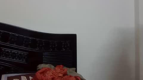 horneydesibabe online show from December 17, 5:36 pm