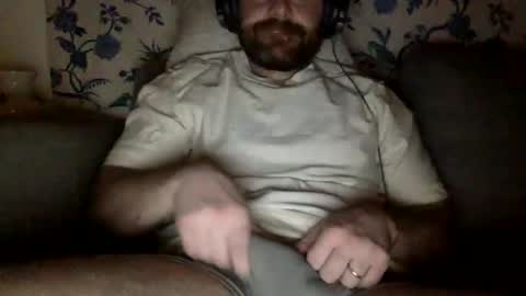 horny_thick_cock online show from March 10, 3:34 am
