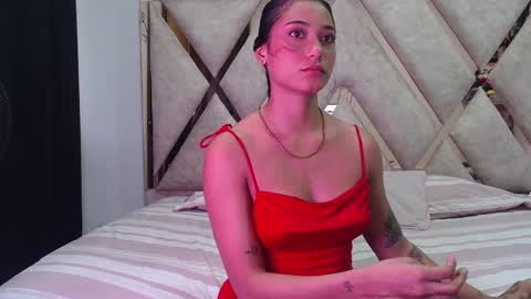 hornygirl_20000 online show from October 24, 10:21 pm