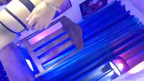 Snapshot of hornylisa_69 chatting on October 21, 6:00 pm hornylisa online show from October 21, 6:00 pm