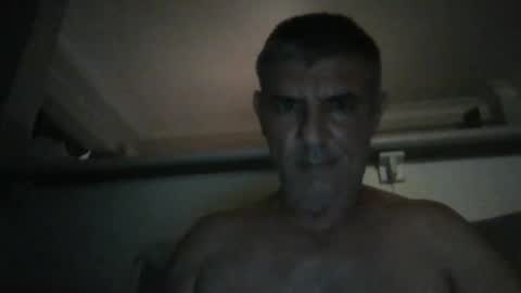 Snapshot of hornytheo5172 chatting on December 27, 4:10 pm hornytheo5172 online show from December 27, 4:10 pm