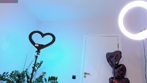 Robert online show from April 9, 4:27 am