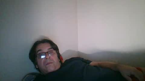 hot1nude1swinger online show from September 22, 5:33 am