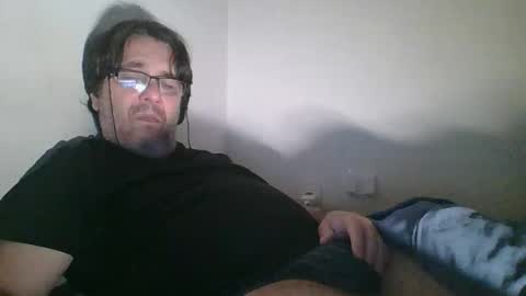 hot1nude1swinger online show from October 3, 11:46 pm