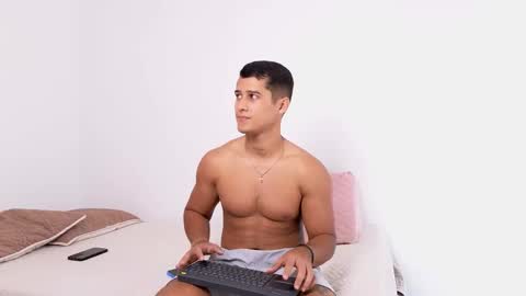 Marcus  Tatti  online show from November 1, 3:55 pm